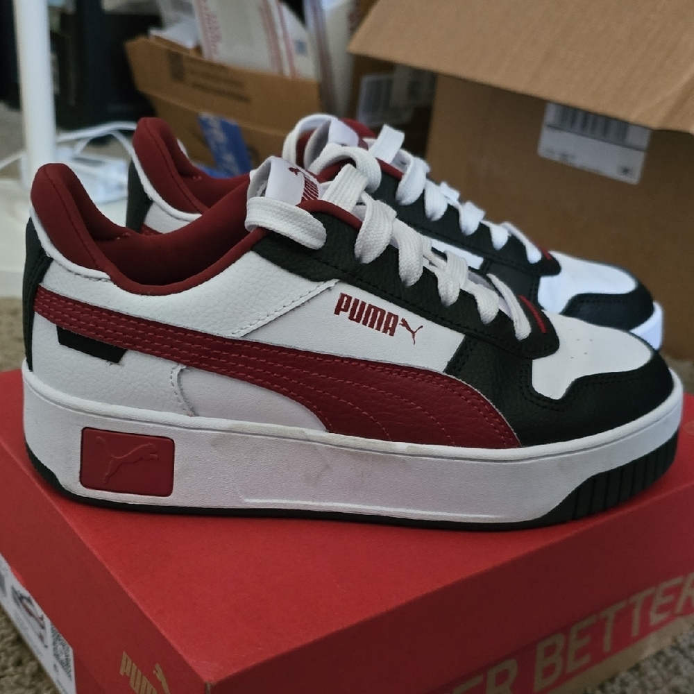 Puma Men's Dynamic White, Black, and Red Sneakers - Picture 3 of 6